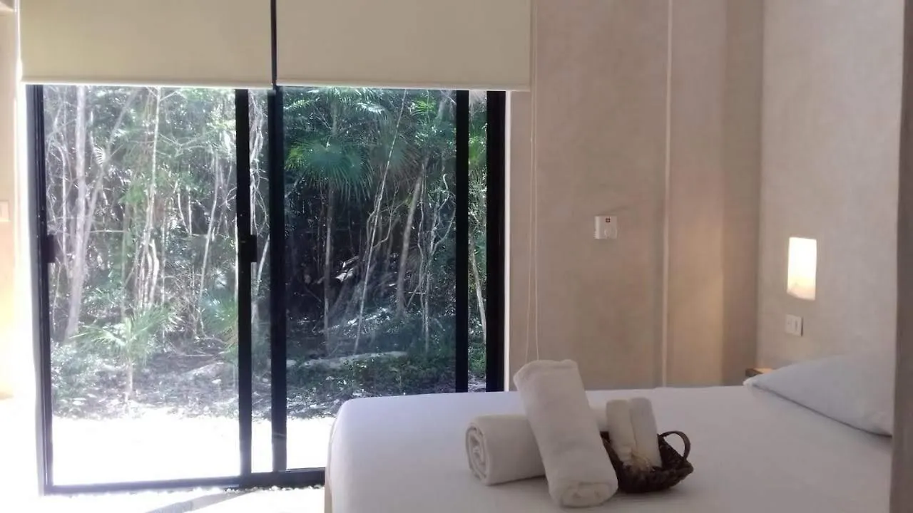 Tooj Cheel Lodge Tulum Bed & Breakfast