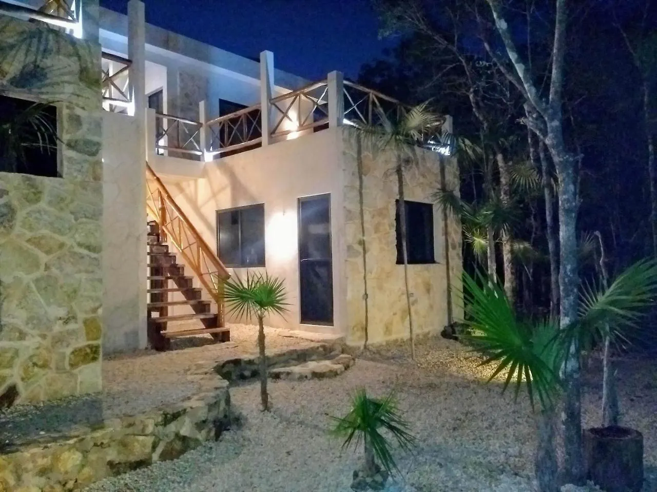 Tooj Cheel Lodge Tulum Bed & Breakfast