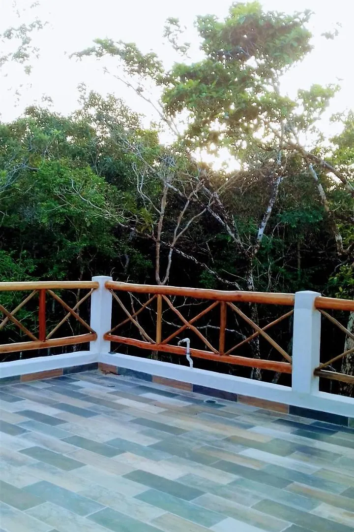 Tooj Cheel Lodge Tulum 3*,