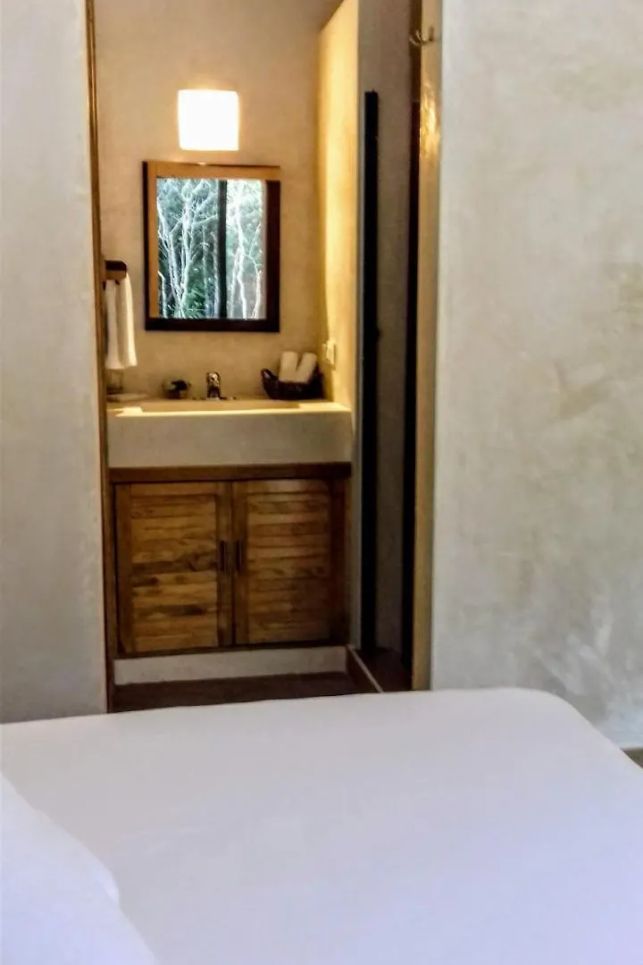 Tooj Cheel Lodge Tulum 3*,  Mexico