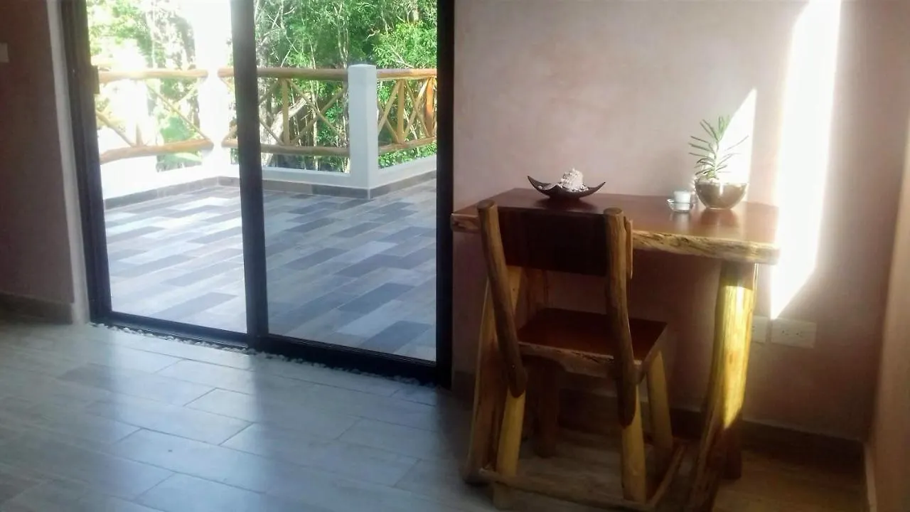 Tooj Cheel Lodge Tulum Bed & Breakfast
