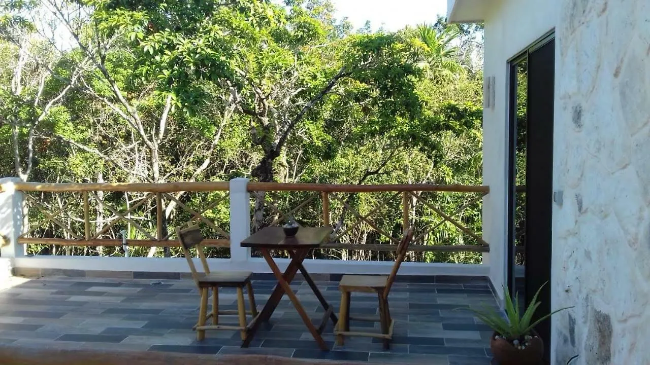 Tooj Cheel Lodge Tulum Bed & Breakfast