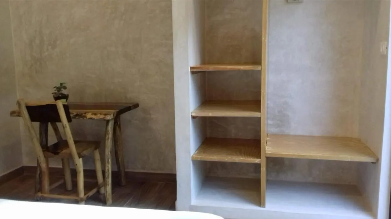 Tooj Cheel Lodge Tulum Bed & Breakfast